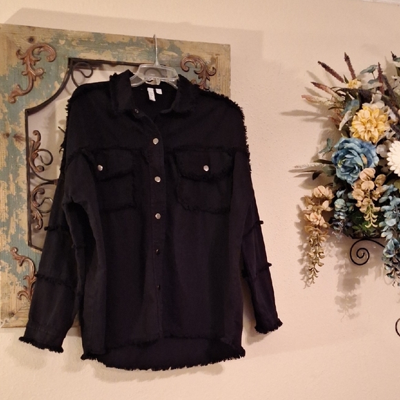 Elan Black Jacket with Rock & Roll Design. NWOT Size Small ( Runs very large) - Picture 7 of 14